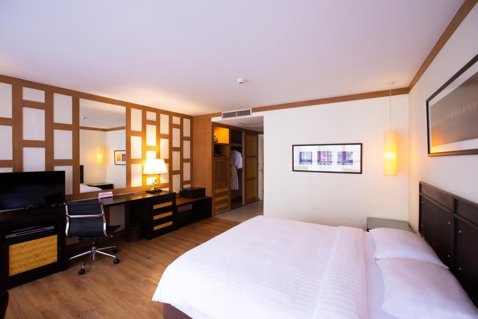 The Tarntawan Hotel Surawong Бангкок Екстер'єр фото