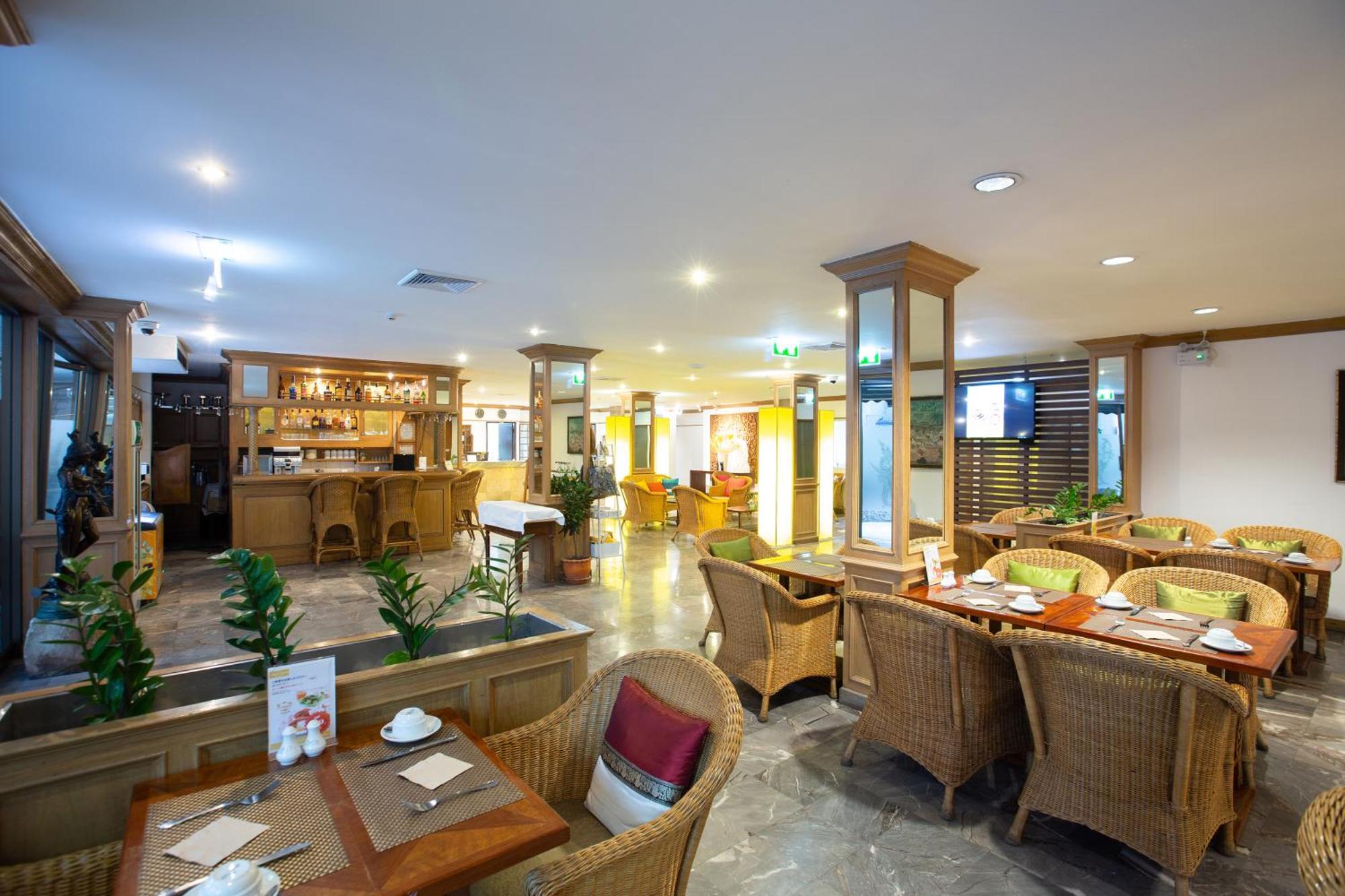 The Tarntawan Hotel Surawong Бангкок Екстер'єр фото