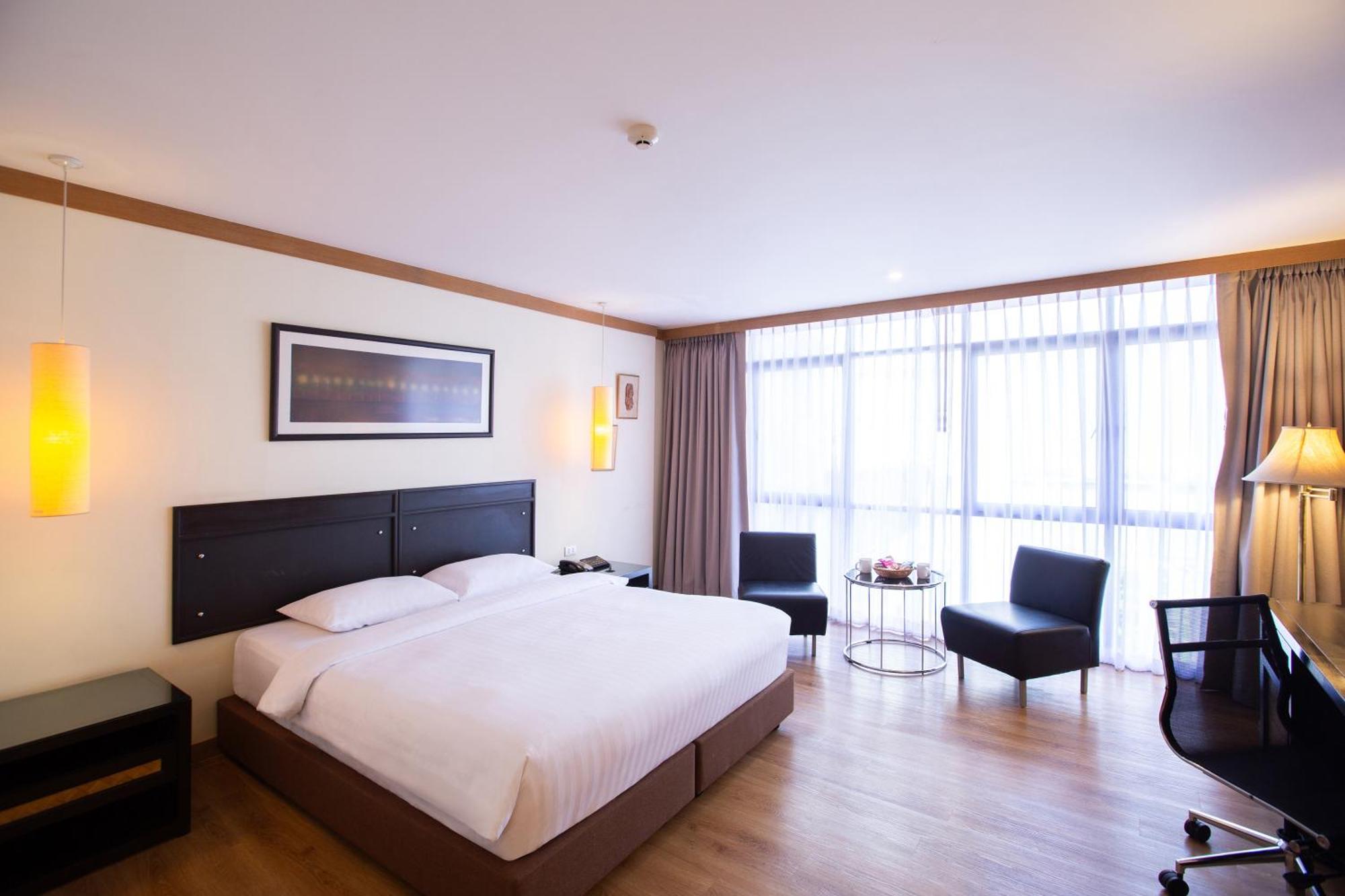 The Tarntawan Hotel Surawong Бангкок Екстер'єр фото