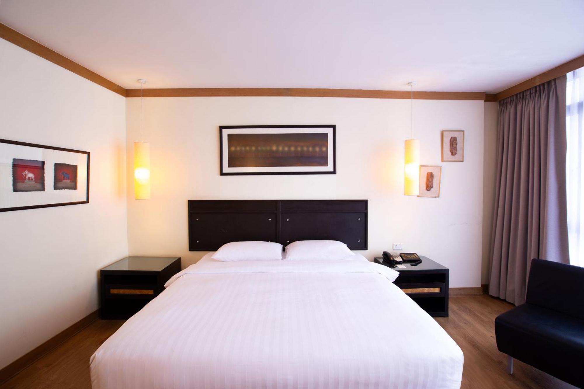 The Tarntawan Hotel Surawong Бангкок Екстер'єр фото